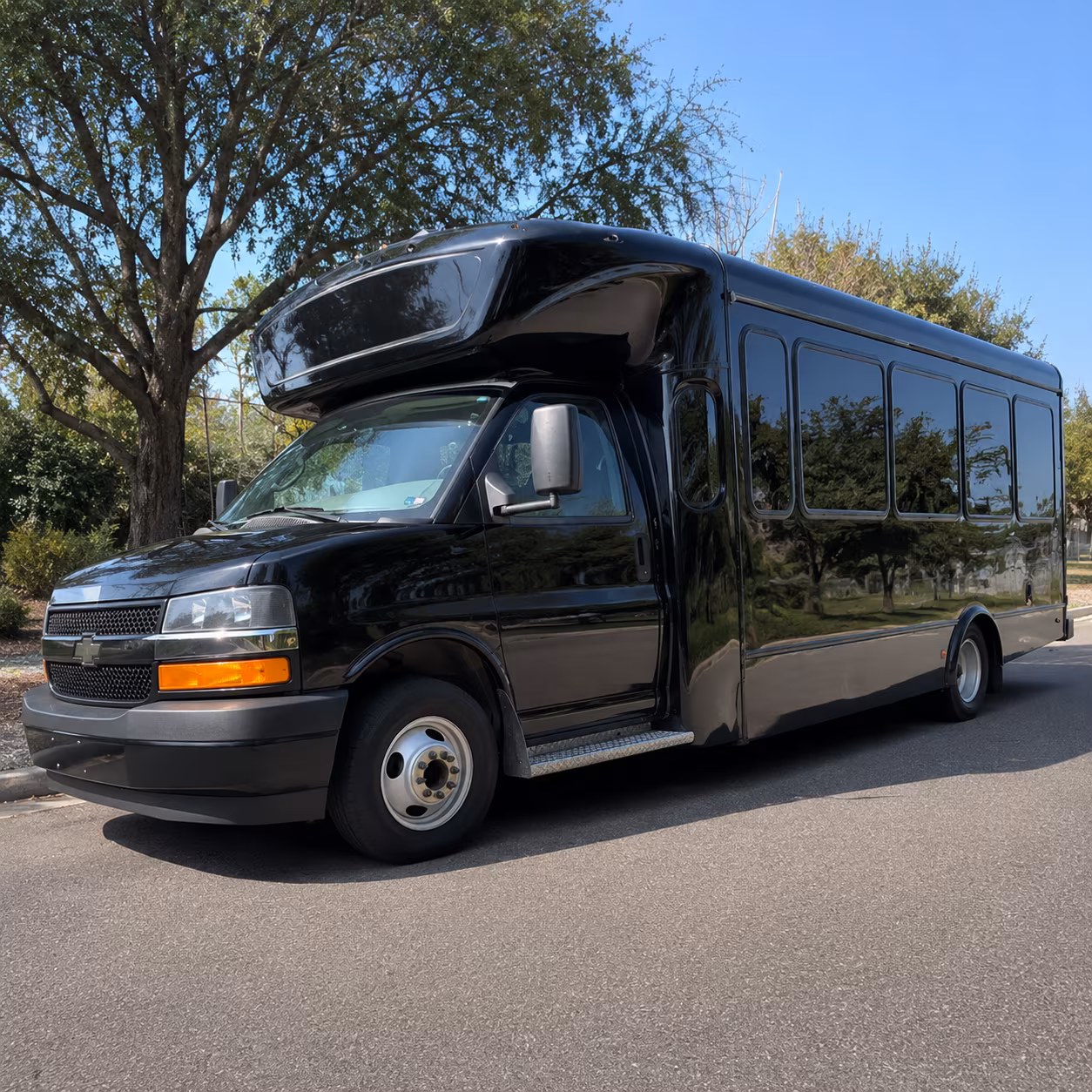Edison Homecoming & Prom Party Bus Rentals